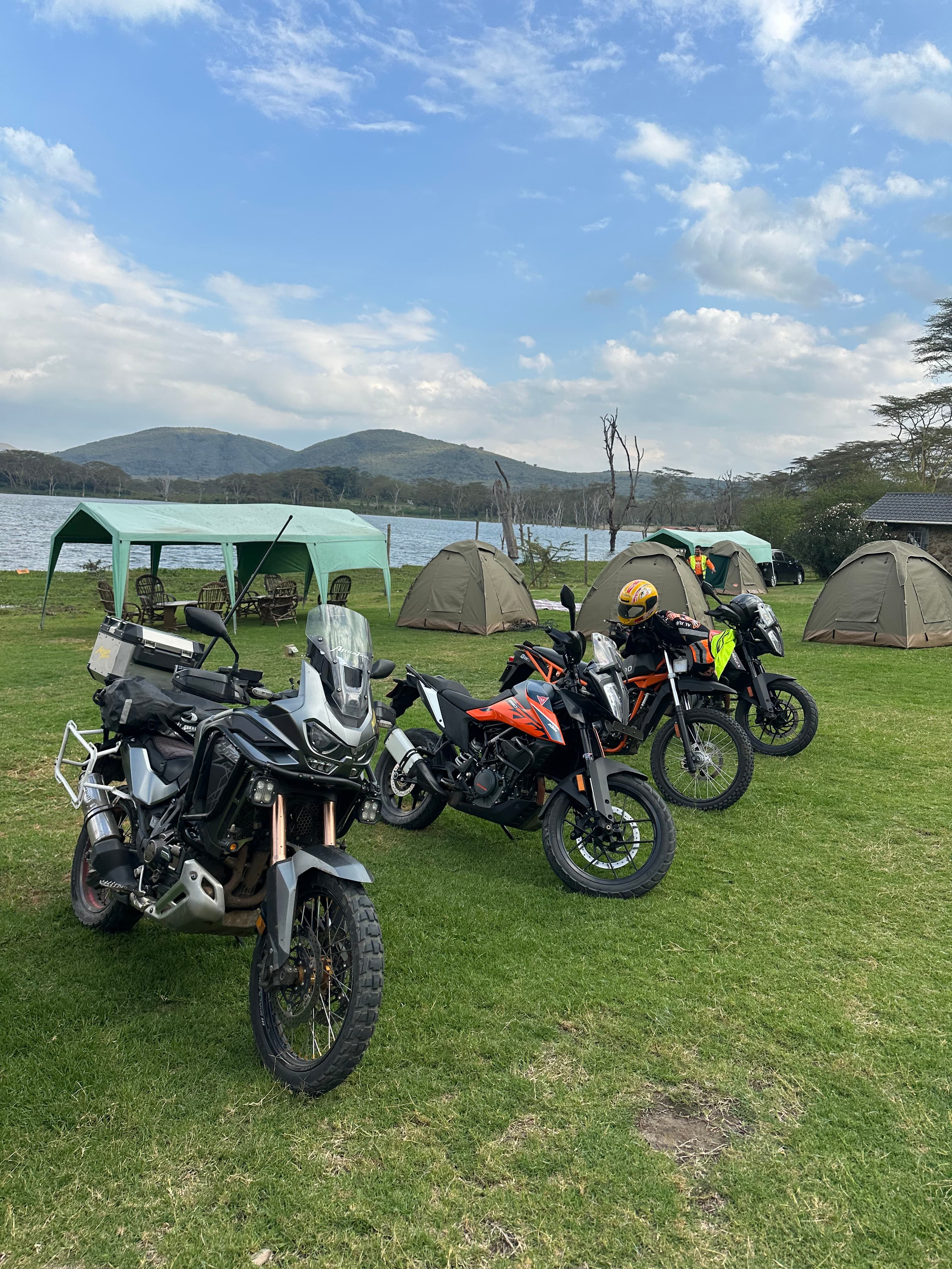 رحلة كينيا بالدراجات — KTM 390 Adventure 2026 (٨ أيام / ٧ ليالٍ)